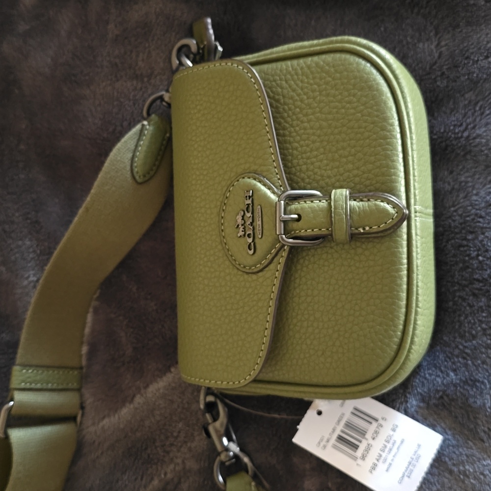 Crossbody coach